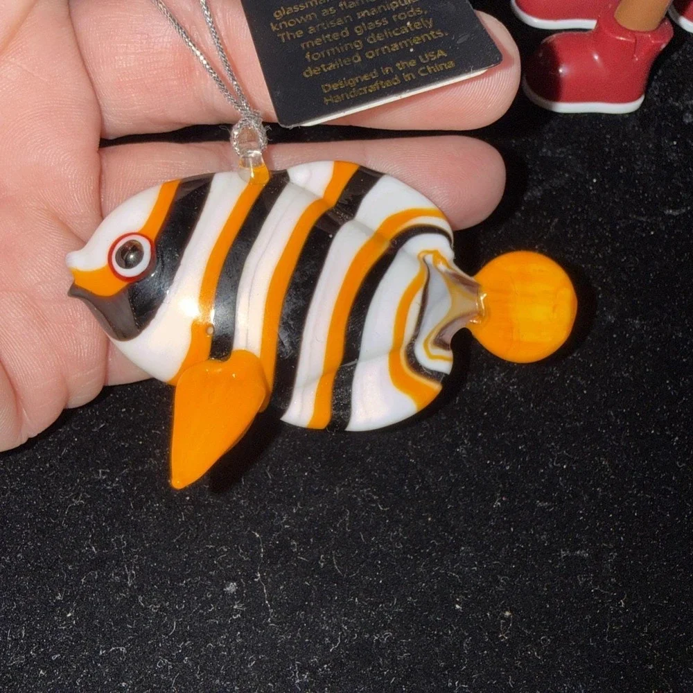 Dynasty Gallery Glassdelights Orange Black Sea Life Glass Christmas Ornament4538